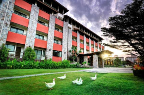  The Charm Boutique Resort  Муанг Хон Каен